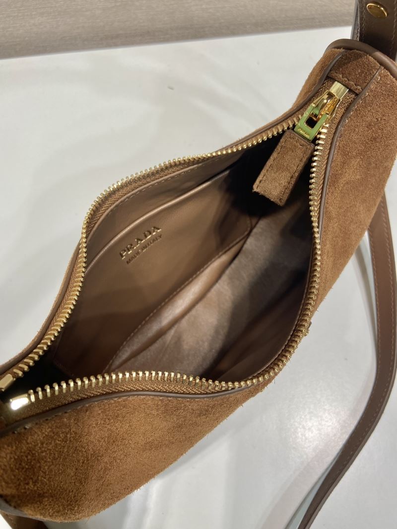 Pra*a hobo bags
